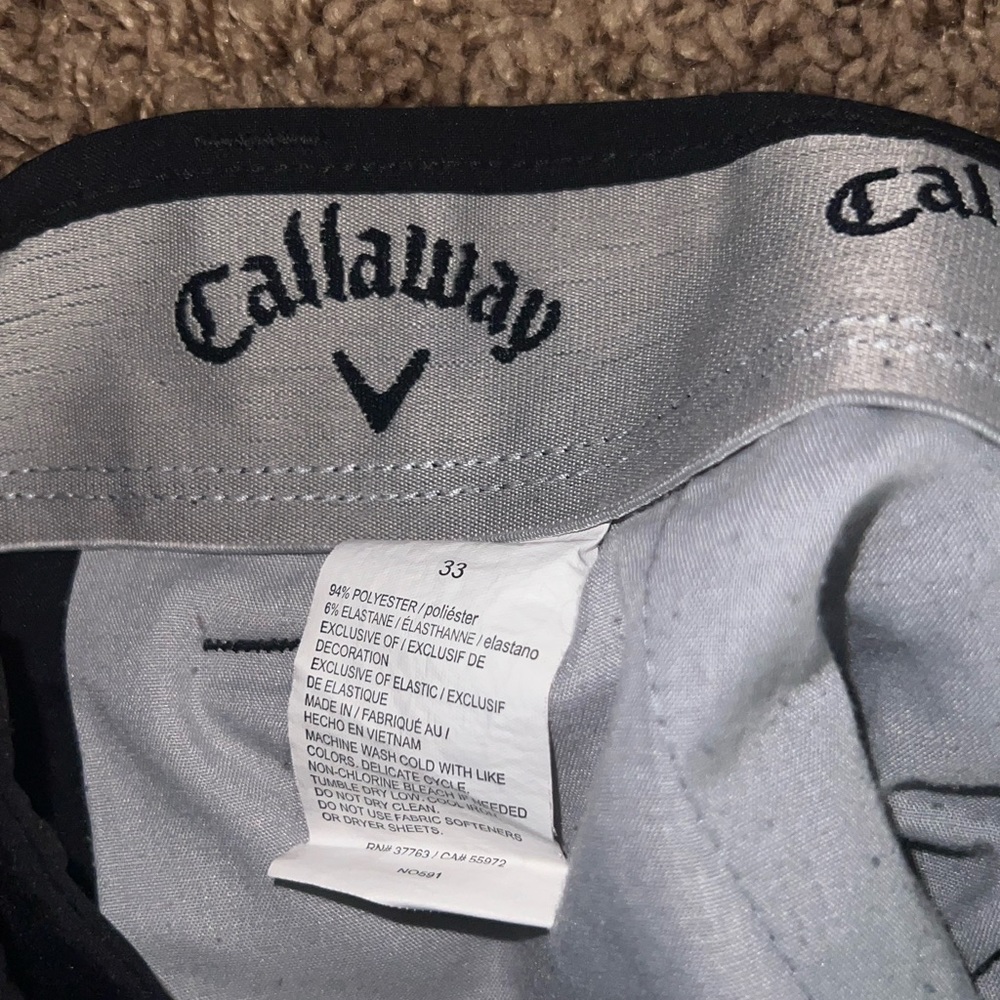Callaway shorts size 33
